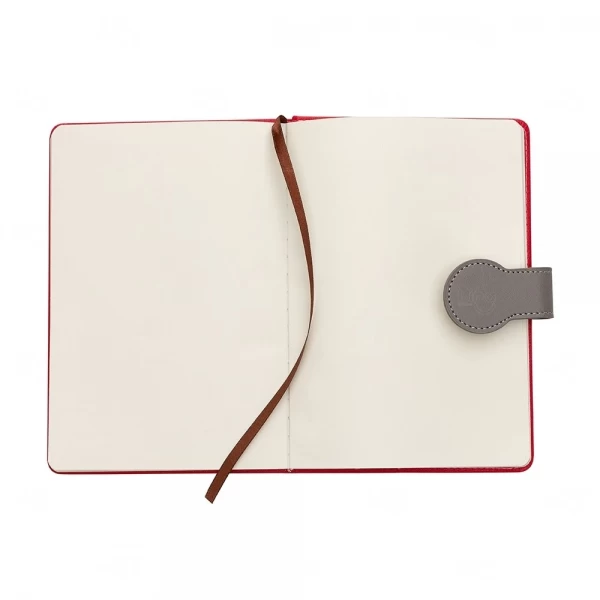 Moleskine com Fecho Imantado Personalizado - 21,3 x 15,1 cm 