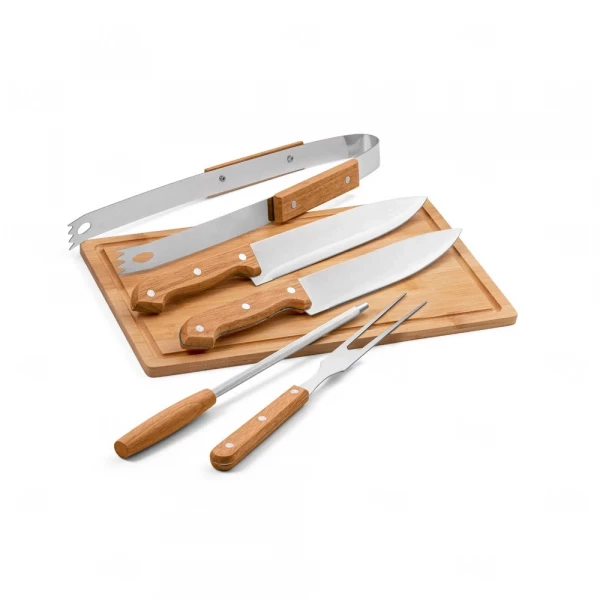Kit Churrasco Personalizado 5 Peças - Estojo, Tábua e Utensílios 