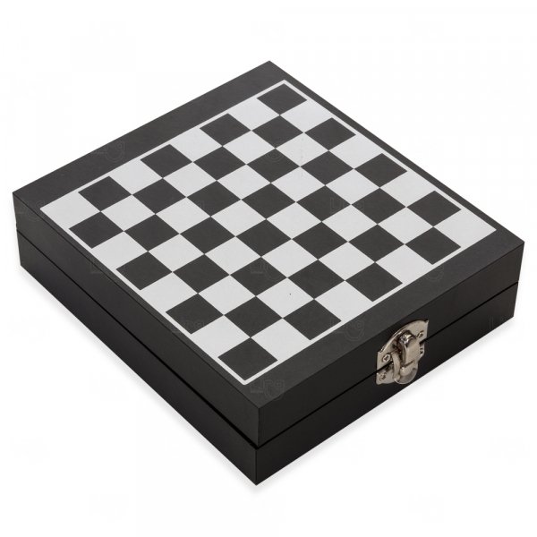 Kit Vinho 4 peças com Tabuleiro de Xadrez Personalizado 