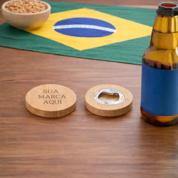 Porta-Copos em Bambu com Abridor e Imã Personalizado