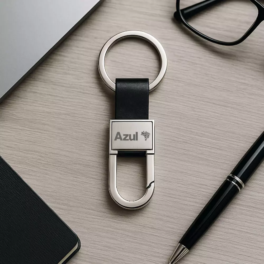 Chaveiro Mosquetão em Metal com Couro Personalizado 